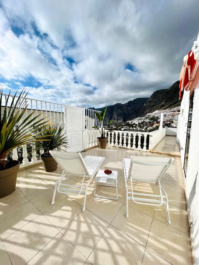 Apartamento Luxury Penthouse With Breathtaking Views And Huge Private Terraces Puerto de Santiago  Exterior foto