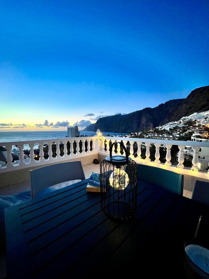 Apartamento Luxury Penthouse With Breathtaking Views And Huge Private Terraces Puerto de Santiago  Exterior foto